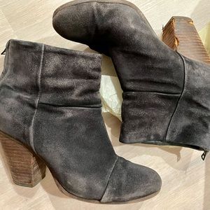 Rag and Bone Classic Newbury Charcoal Suede Leather Distressed Ankle Boots